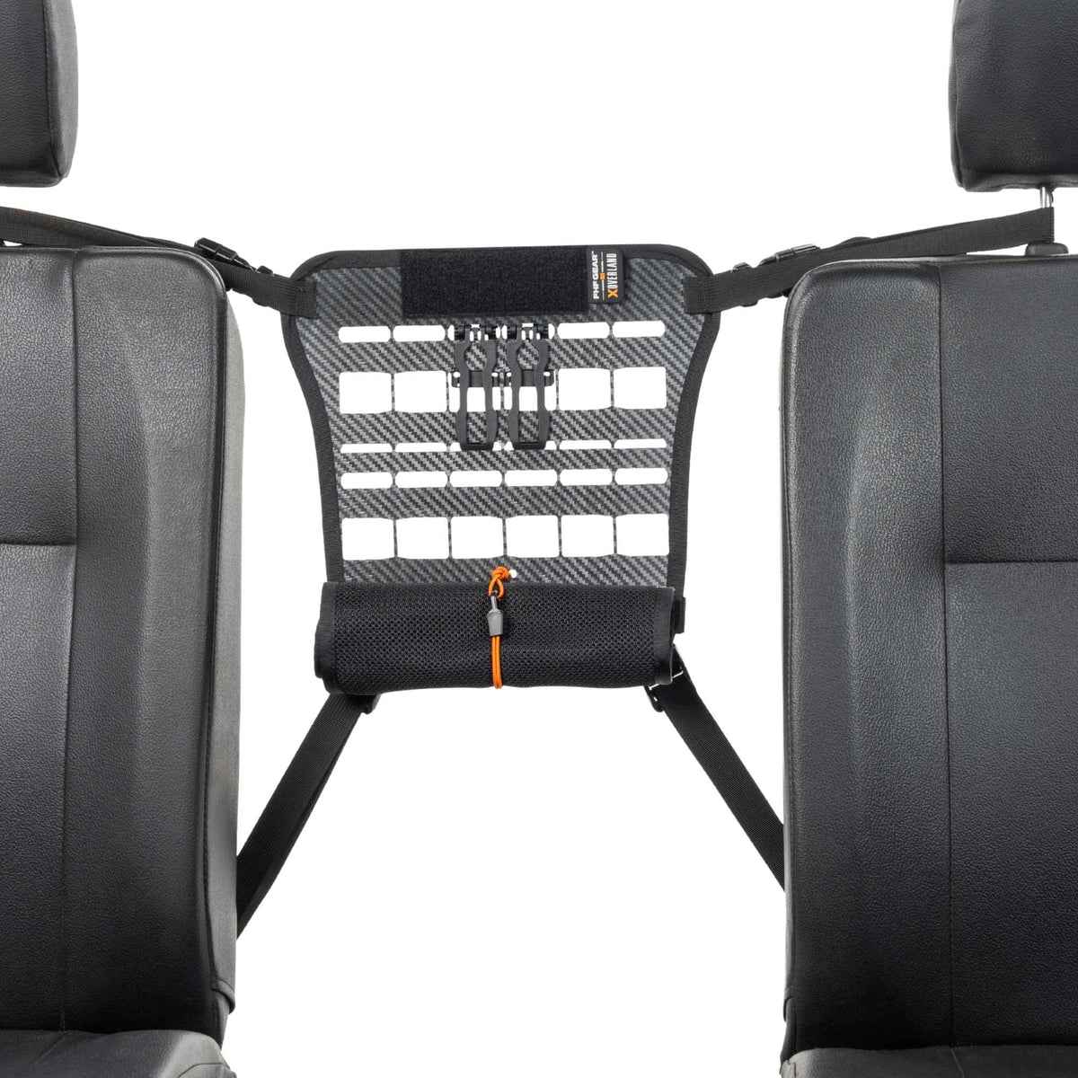 The Bulkhead mounted between two car seats with straps holding to the headrests.
