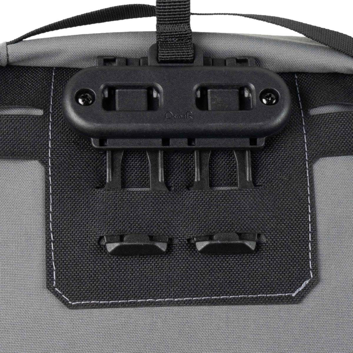 Close up look at the black FHF Snapcor connection.